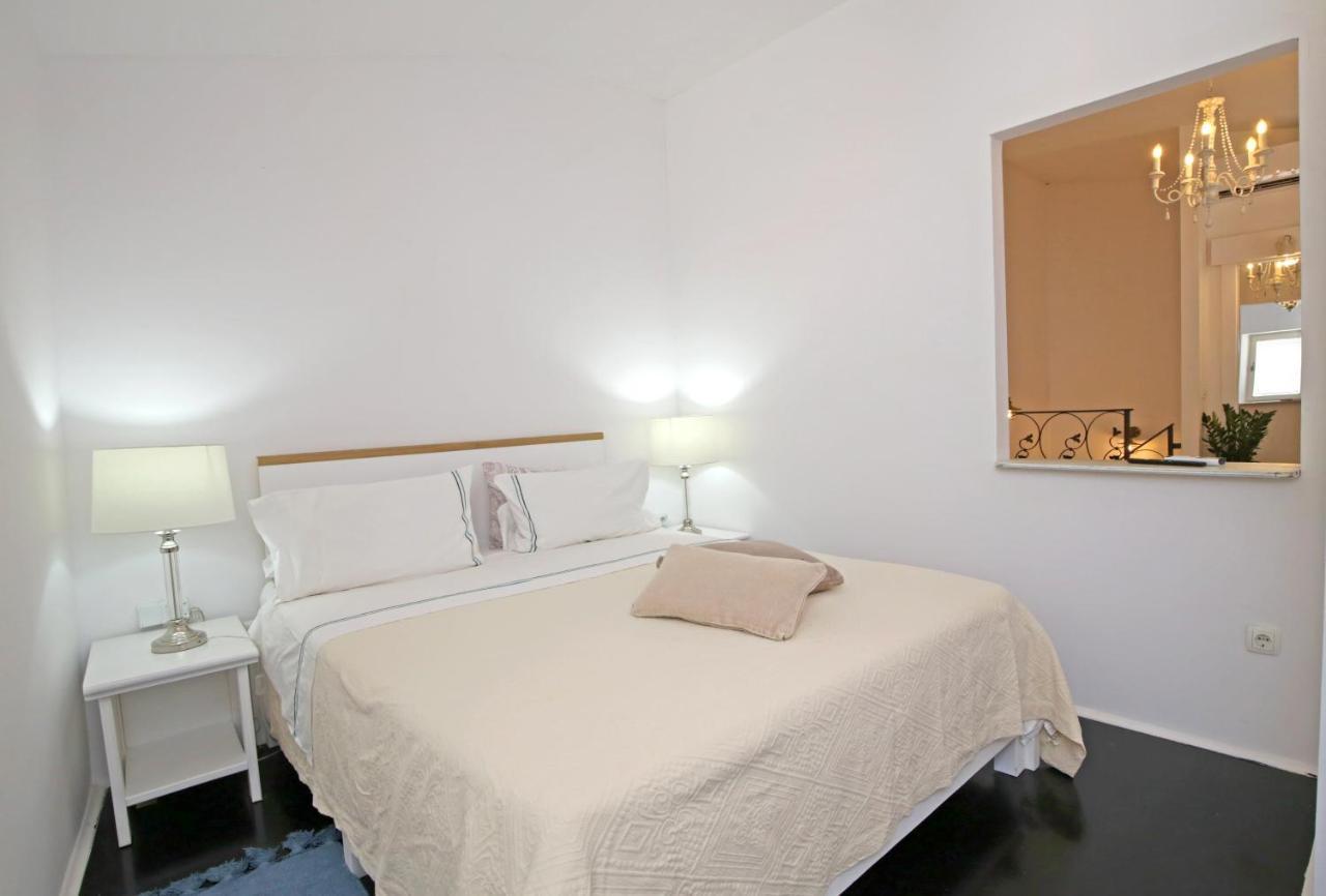 Swan City Apartment & Room Шибеник Экстерьер фото